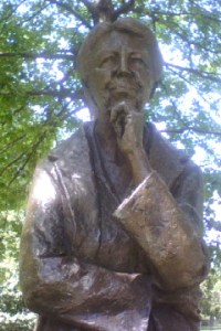 Eleanor, we need you!