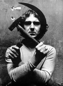 The Bratva still uses  the communist images