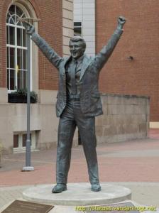 Street furniture, like lighting, benches, and even statues, tie everything together for solid "placemaking".